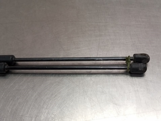 AMORTIGUADORES MALETERO / PORTON SEAT IBIZA (KJ1)