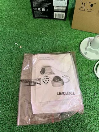 Cámara de Red TRENDnet Bala Día-Noche