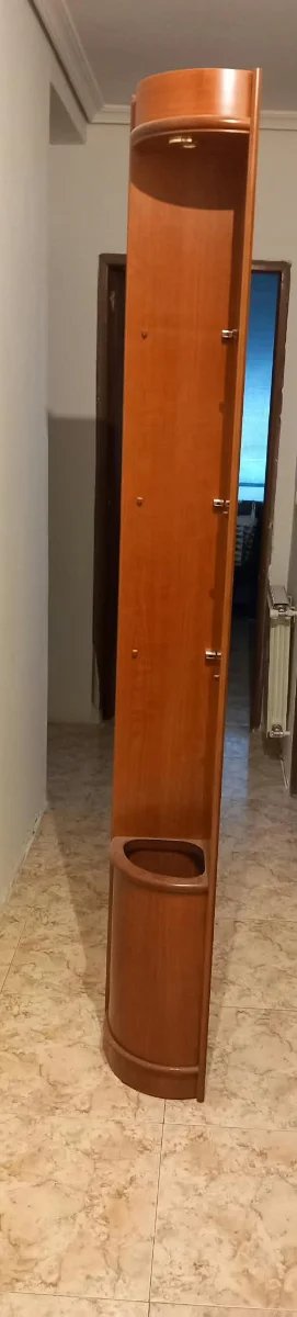Mueble recibidor con espejo y zapatero