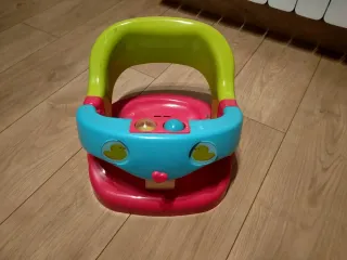 Asiento bañera bebé con arco de seguridad