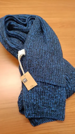 Sciarpa Carpisa blu e nera