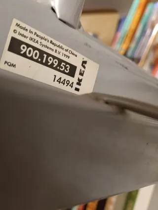 Cama alta metálica Ikea