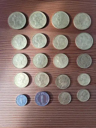 Collezione di monete. Altre monete inglesi aggiunte