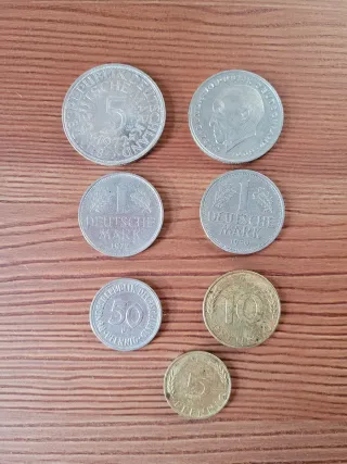 Collezione di monete. Altre monete inglesi aggiunte