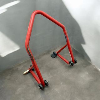 Caballete Moto regulable.