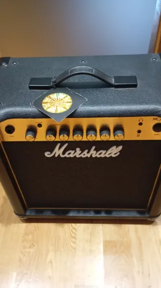 Fender Squier Telecaster + Ampli Marshall