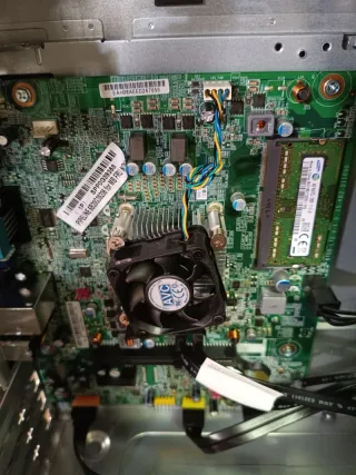 Lenovo E50 - 90BX0017SP Ordenador Sobremesa