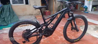 Bicicleta Eléctrica MTB Negra