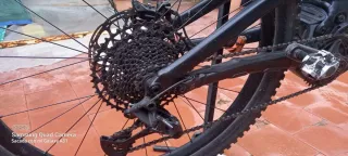 Bicicleta Eléctrica MTB Negra
