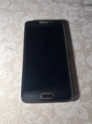 Samsung Galaxy A3 2016 A300FU Black - Good as new