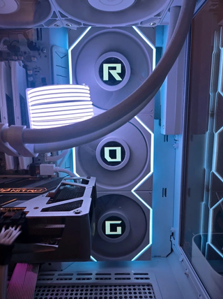 Lian Li Uni Fan TL LCD 120 RGB - Pack 3 Branco