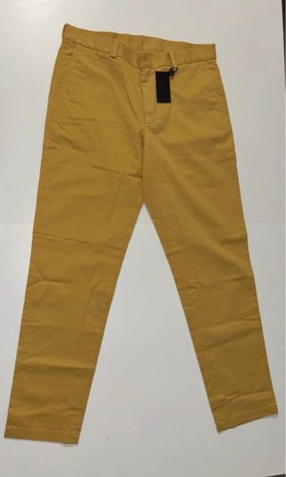 Pantalón chino Purificación Garcia hombre amarillo