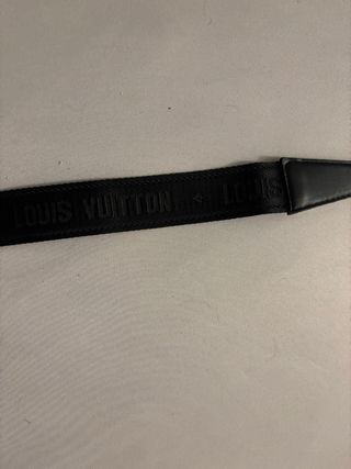 Correa antigua Louis Vuitton Negra y Dorada