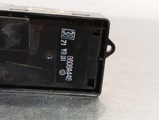 MANDO ELEVALUNAS DELANTERO IZQUIERDO MITSUBISHI E