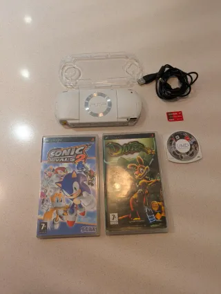 Consola Sony PSP Blanca + Accesorios