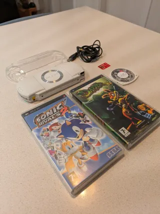 Consola Sony PSP Blanca + Accesorios
