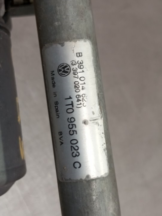 MOTOR LIMPIA DELANTERO VOLKSWAGEN TOURAN (1T1) AZ