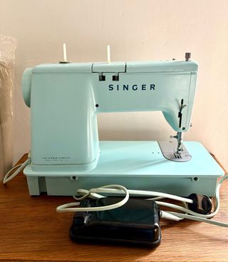 Máquina de coser Singer 348 LISTA PARA COSER