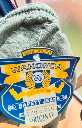 Pantalón kaki cómodo estilo hipie