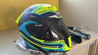 Casco Airoh sin usar