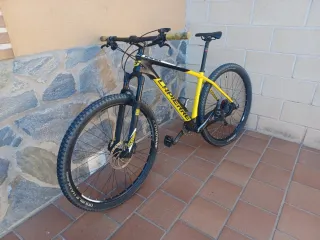 Bicicleta Montaña Carbono 29