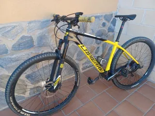 Bicicleta Montaña Carbono 29