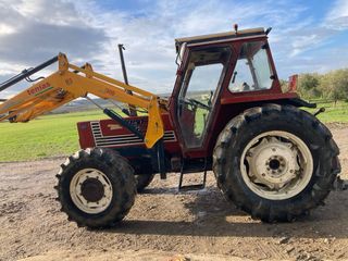 Tractor Fiat 100-80DT con pala