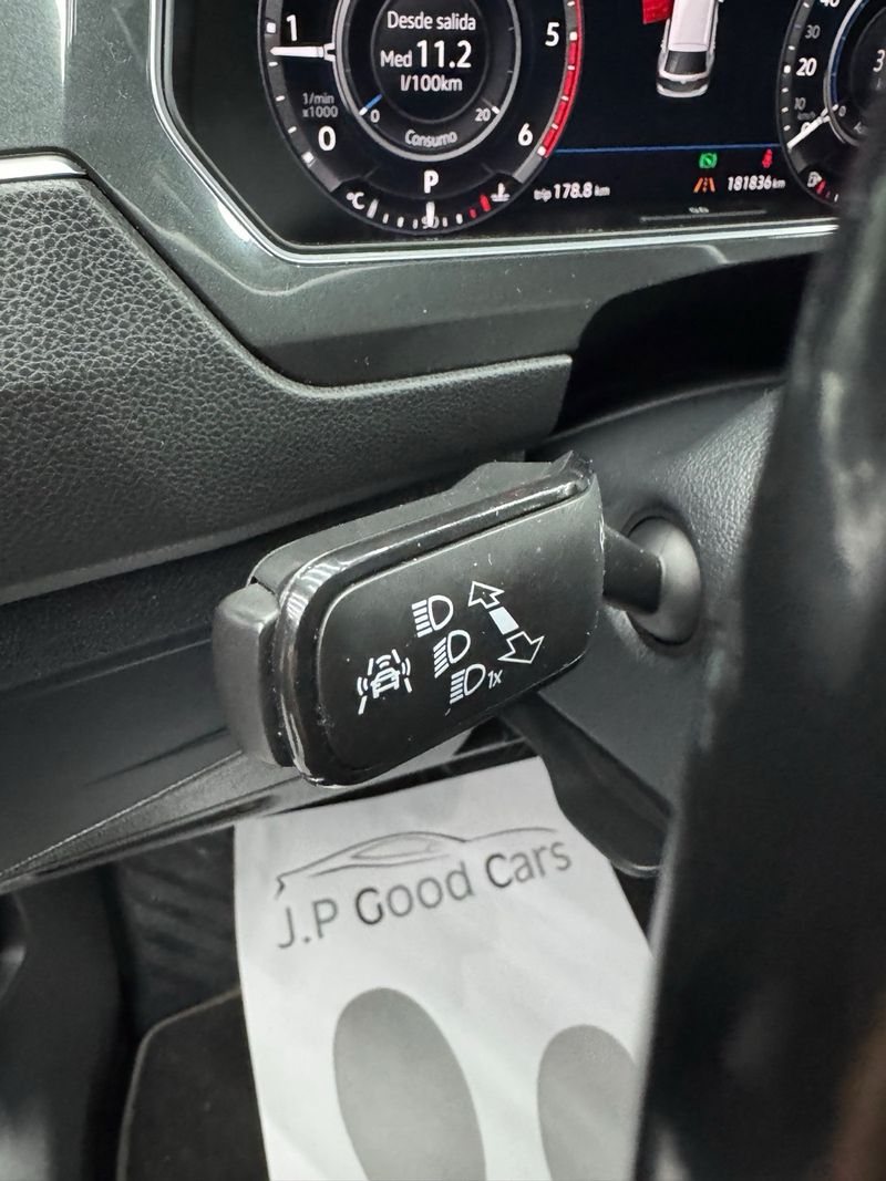 Volkswagen Tiguan 2018, foto 21