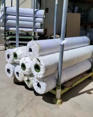 Césped artificial rollos Ancho 2 y 4 metros