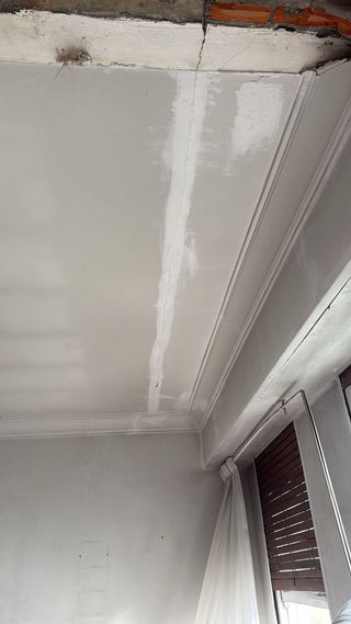 Buscamos albañil y pladurista