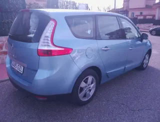 Renault Grand Scenic 2010