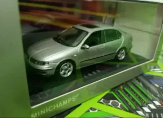 SEAT TOLEDO MK2 PLATA ESCALA 1:43