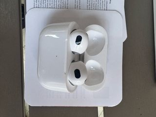 Cuffie Bluetooth Apple Bianche