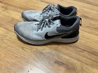 Zapatillas Nike Odyssey React Gris/Negro