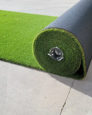 Césped artificial rollos 2 y 4 metros de ancho