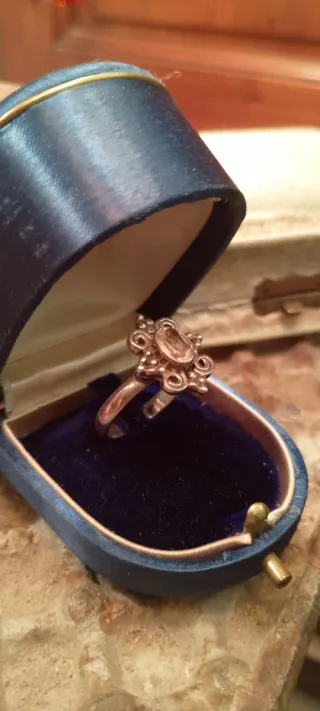 Anello antico in argento