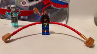 LEGO Super Heroes 76076 Avión