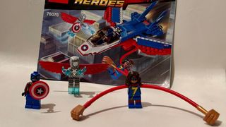 LEGO Super Heroes 76076 Avión