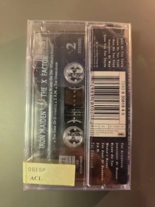 Cintas de Casete Metallica, AC/DC, Iron Maiden