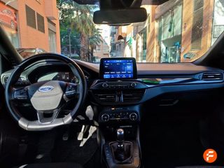 Ford Focus 1.0 Ecoboost MHEV 92kW ST-Line