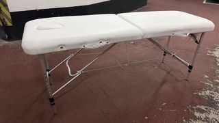 Camilla plegable Blanca