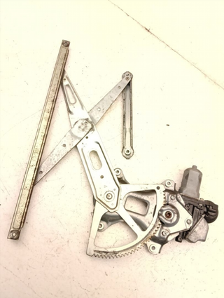 ELEVALUNAS DELANTERO DERECHO TOYOTA PRIUS (ZVW30)