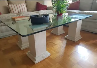 Tavolo da centro in vetro e marmo. VENDITA URGENTE.
