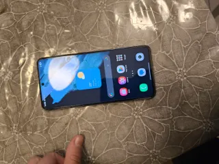 2 Samsung S21 per ricambi