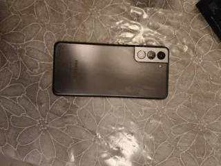 2 Samsung S21 per ricambi