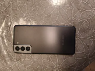 2 Samsung S21 per ricambi