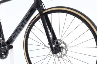 BMC Roadmachine Five Di2 12V (carretera) t.56 Reacondicionada