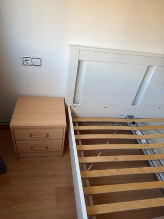 Armario y 2 mesitas de noche