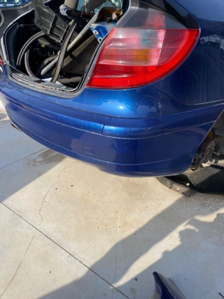 PARAGOLPES TRASERO MERCEDES-BENZ CLASE C (BM 203)