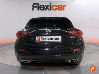 Infiniti Q30 2.2D SPORT 7DCT